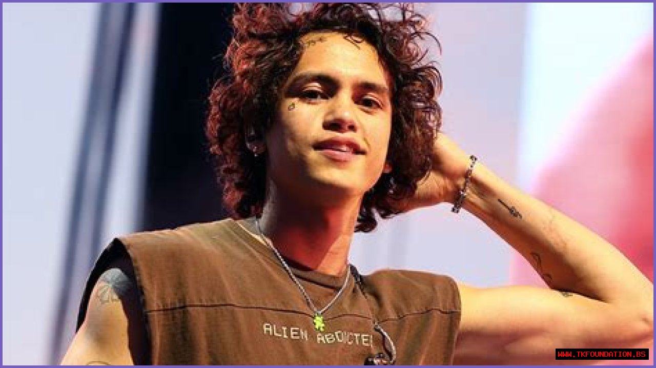 Dominic Fike Height, Age, Who, Girlfriend, Biography, Wiki, Net Worth