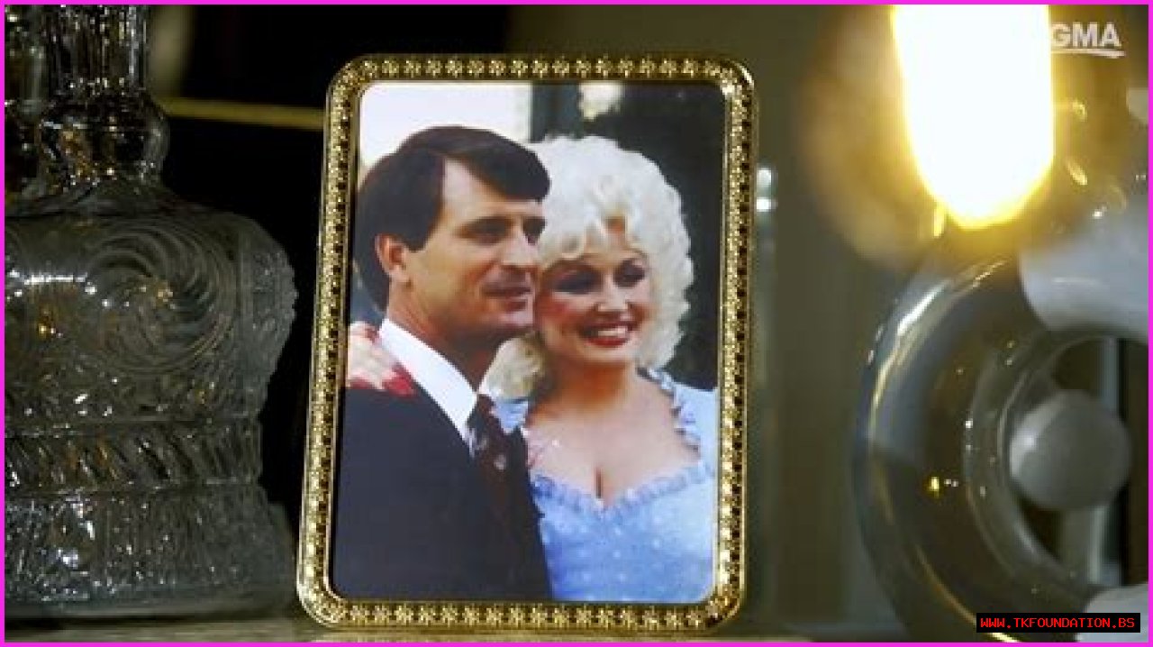 Unveiling The Circumstances: Dolly Parton's Mother's Passing