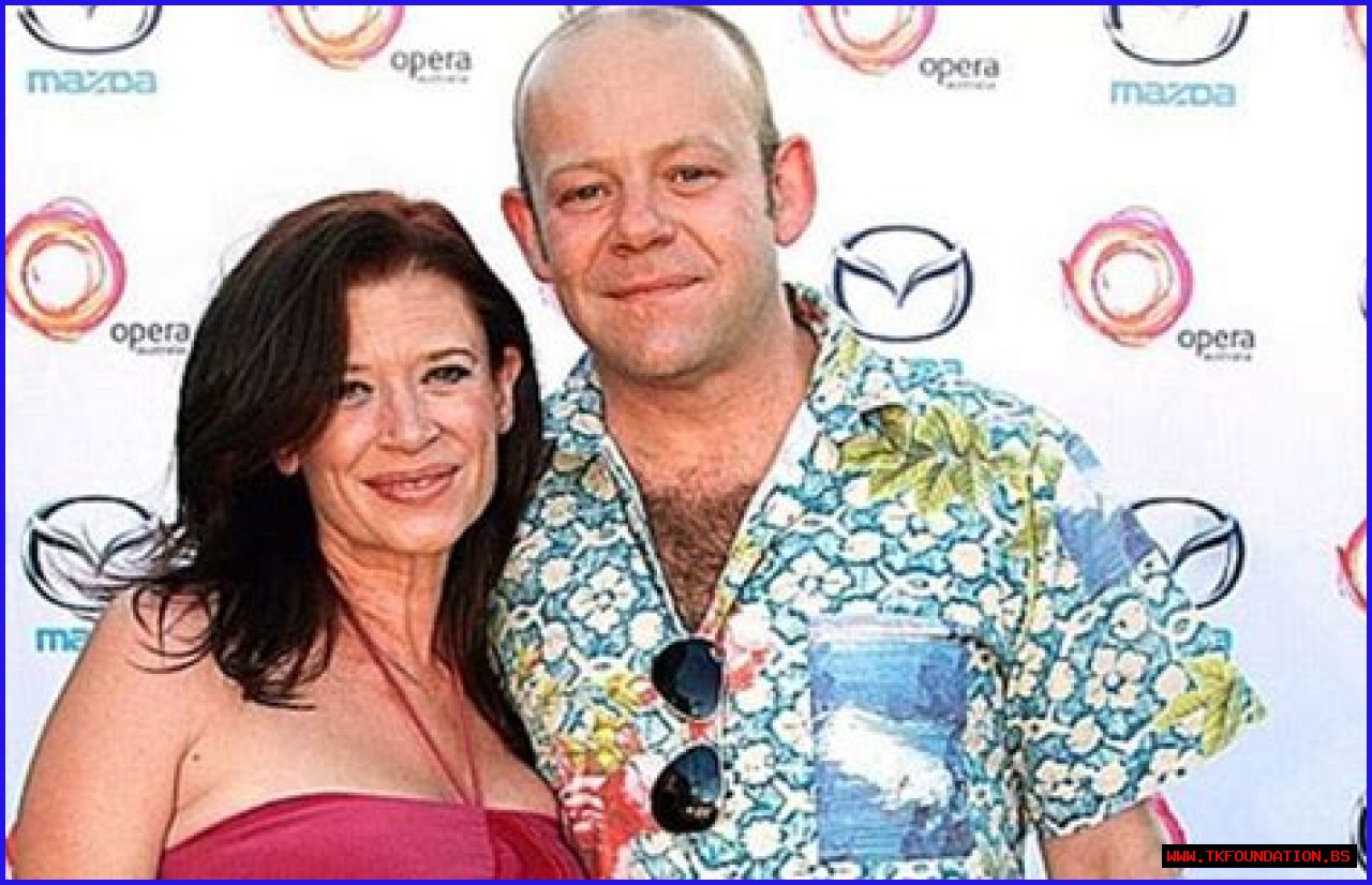 Who is Ricky Groves Dating Now?